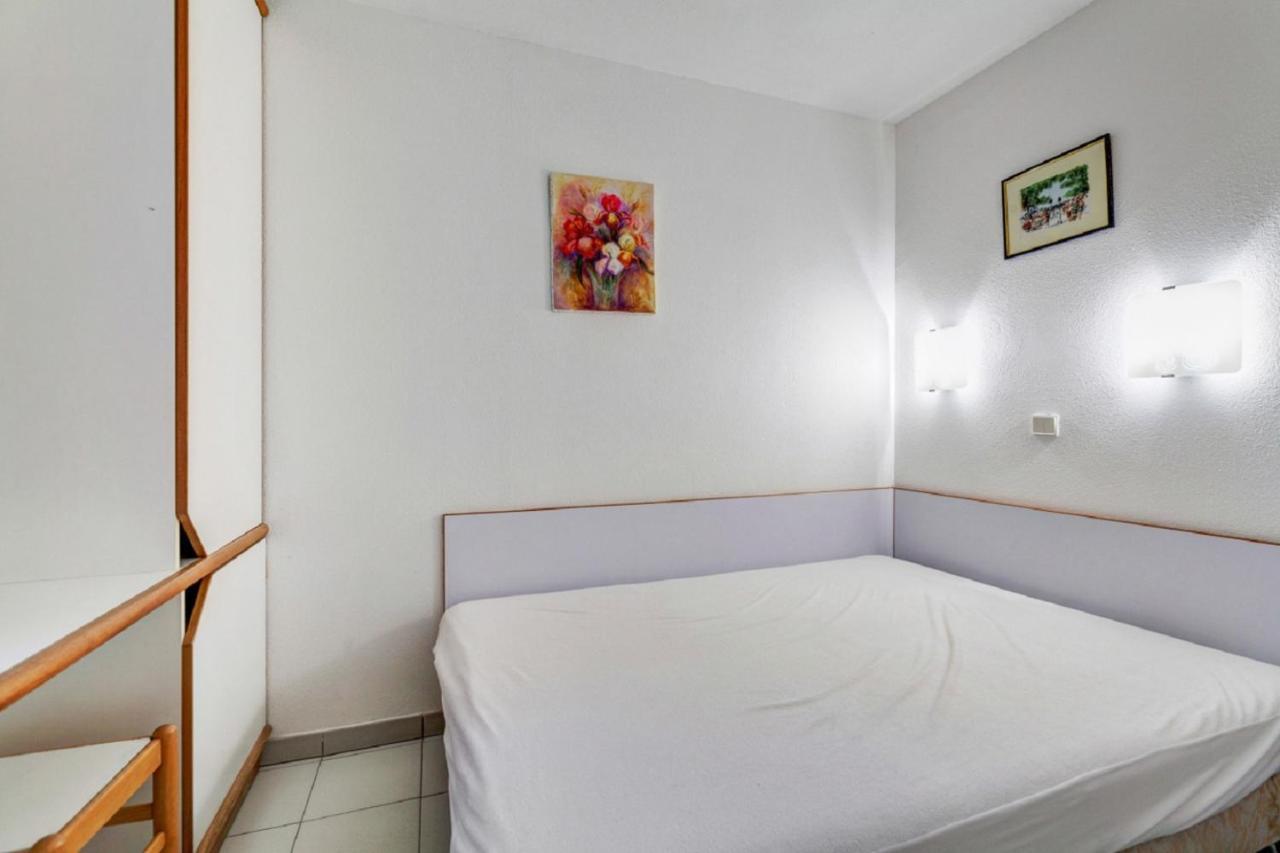 Residence La Pinede - Maeva Home Hyeres Bilik gambar